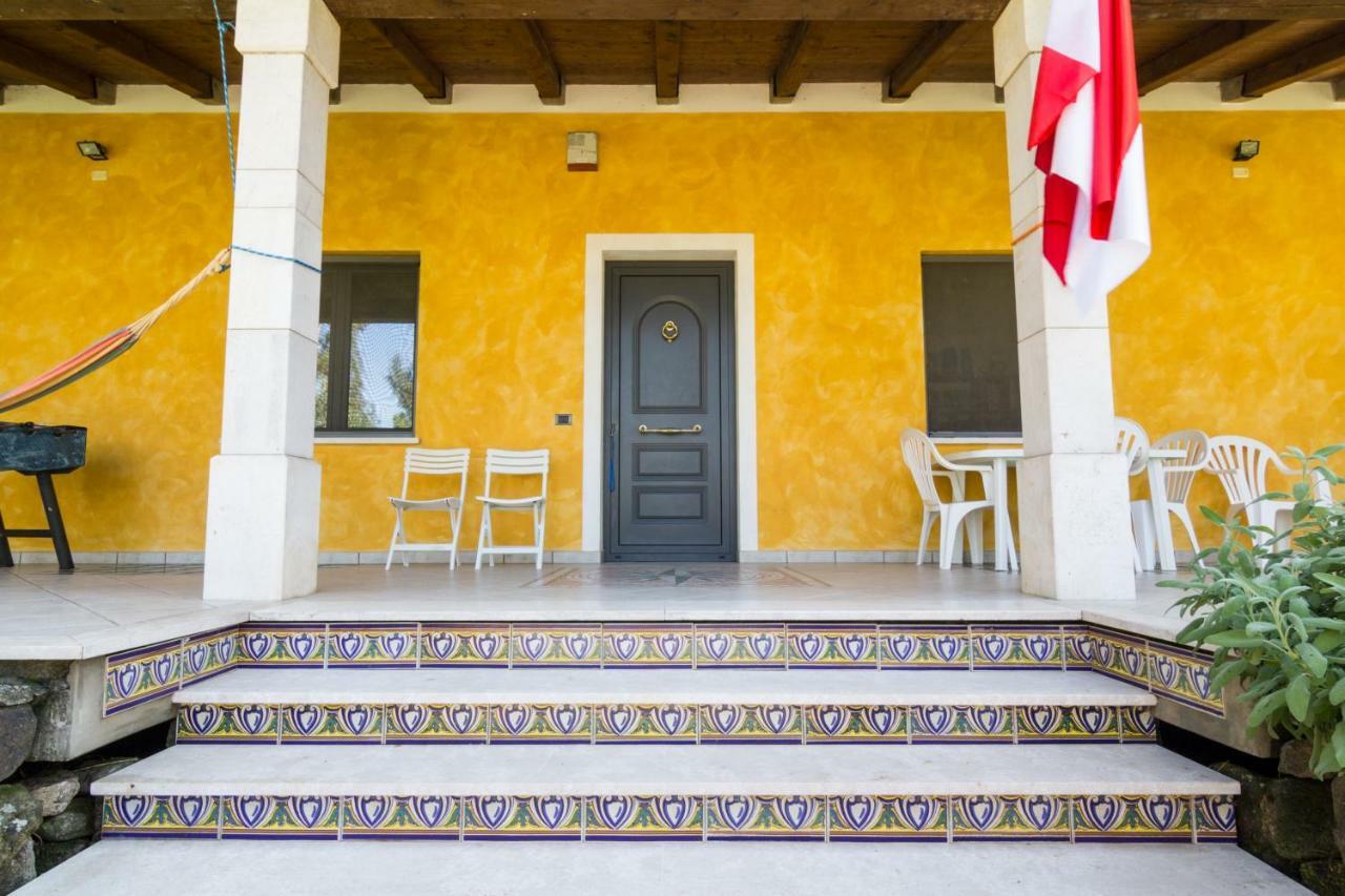 A Villa Ada B&B Арбореа Екстериор снимка