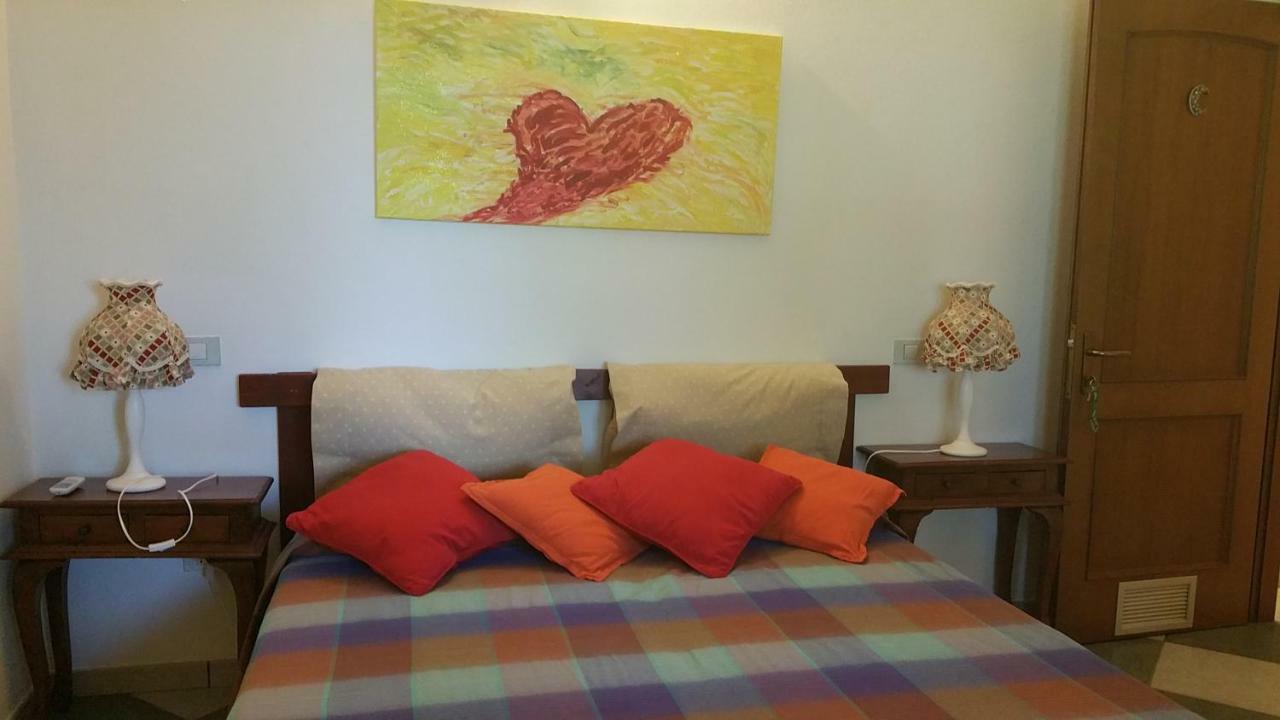 A Villa Ada B&B Арбореа Екстериор снимка